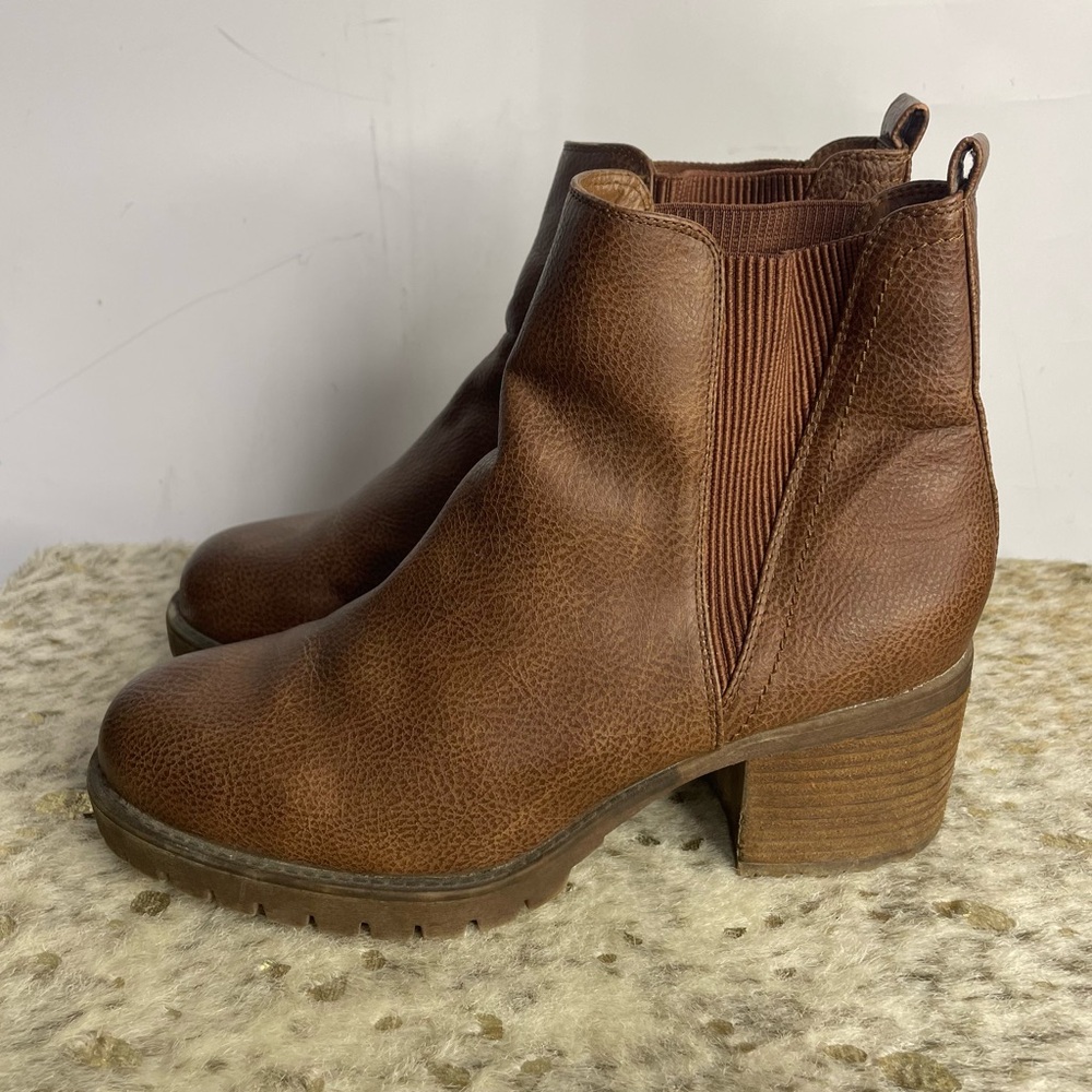 5 for $25🔥Mia Jody Brown Vegan Leather Heeled Boots Size 8.5